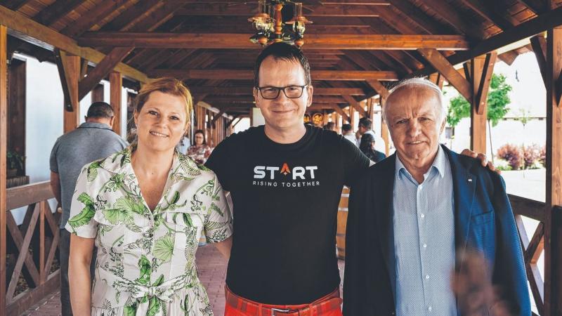 Újra ellátogat vármegyénkbe Balogh Petya, hogy egy izgalmas előadással kápráztassa el a közönséget.