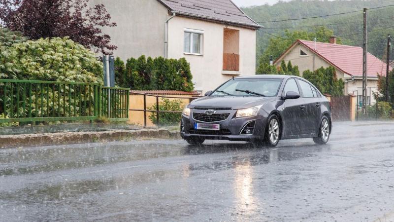 Figyelmeztető előrejelzés érkezett - érdemes felkészülnie, mielőtt kilép az utcára!