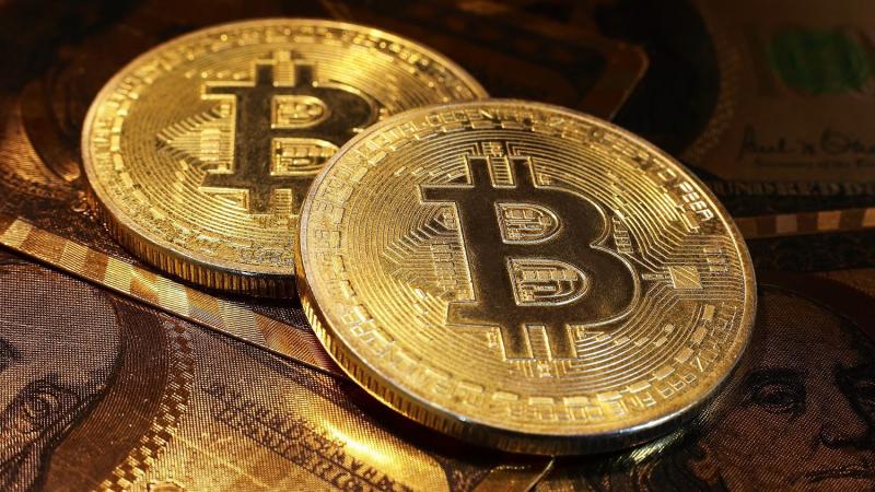 A bitcoin-alapokhoz való befektetések valódi áradatot mutatnak, mintha a pénzáramlás sosem akarna megállni.