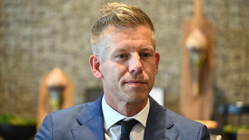 A baloldalon hatalmas zűrzavar uralkodik: most pedig felfedődött, miért éppen Magyar Péterre esett a választás.