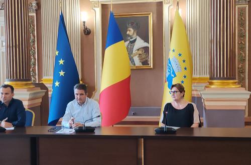 Az Aradi Kultúra Napja Bécsben: Egy ünnep, amely összeköti a múltat és a jelent

Az Aradi Kultúra Napja Bécs szívében egy különleges esemény, amely nemcsak a város magyar közösségét vonzza, hanem a kultúra iránt érdeklődőket is. Ez a nap a hagyományok meg