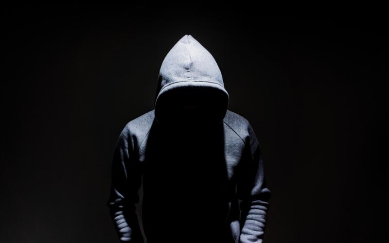 A várost elárasztották a tolvajok, és a lopások, valamint az erőszakos cselekmények száma folyamatosan növekszik.