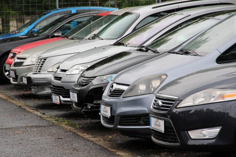 Fedezd fel a legjobb autóeladási trükköt, ami véletlenül került napvilágra!